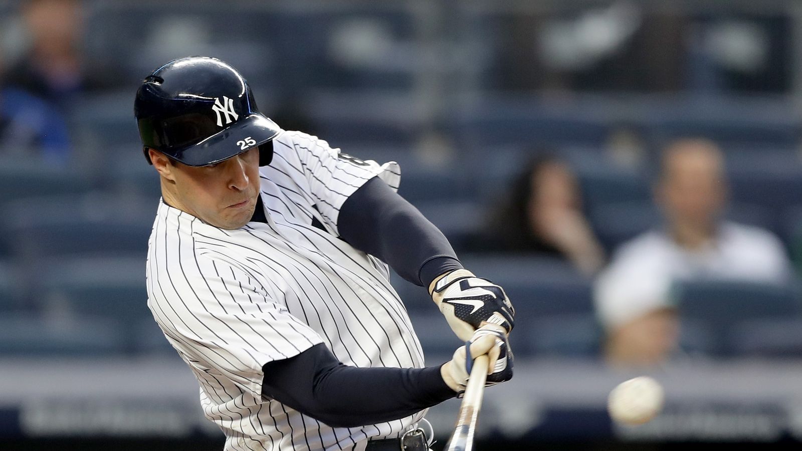 New York Yankees' Mark Teixeira to retire at end of 2016 season