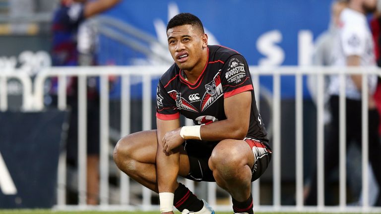 David Fusitu'a of the Warriors is dejected after losing to the West Tigers