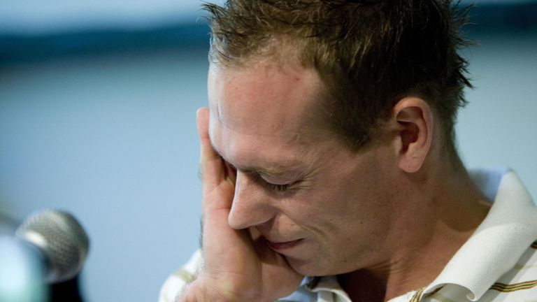 Former European and world champion rings-specialist Van Gelder failed a drug test in 2009 and was banned for a year