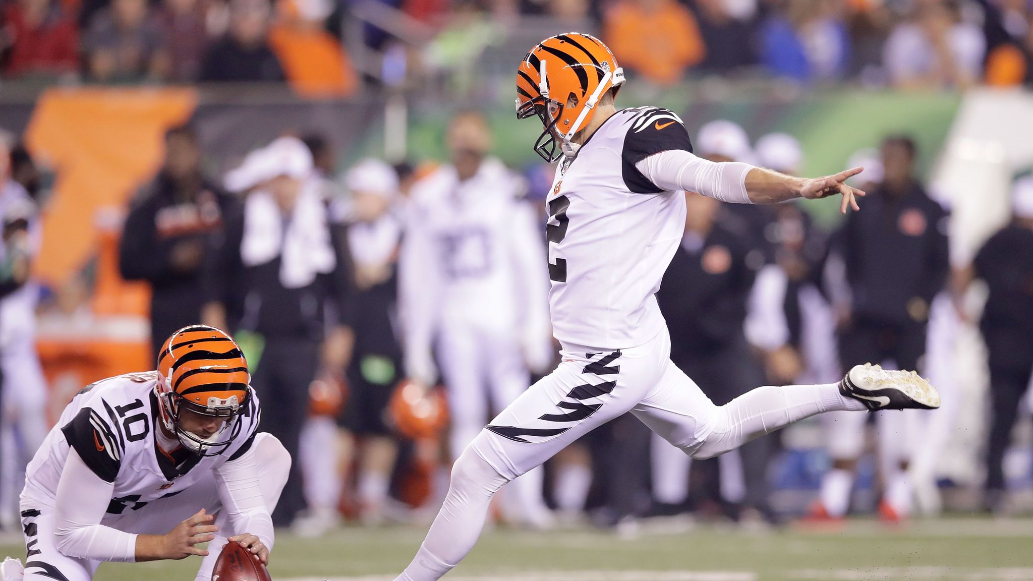 Bengals look to tough stretch after rallying for 10th win