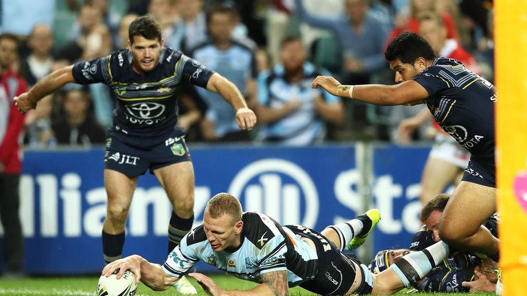 Luke Lewis scores the Sharks' third try