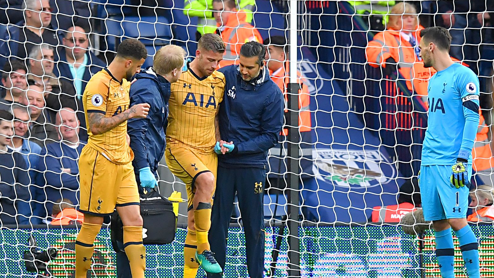 Tottenham defender Toby Alderweireld avoids lengthy spell ...