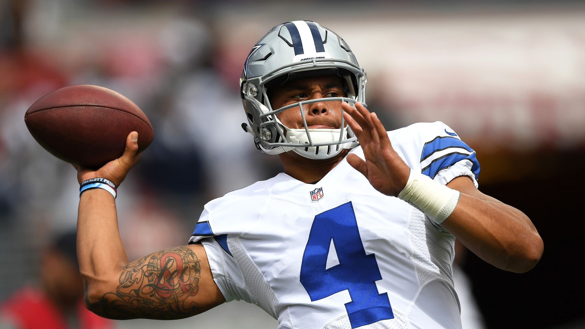 There's no way Dak Prescott should start over Tony Romo