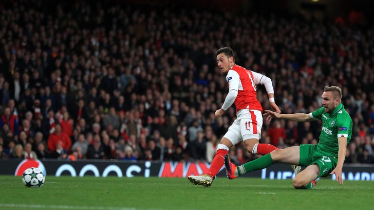 Ozil scores Arsenal's fourth goal