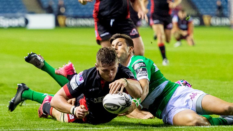 Edinburgh's Magnus Bradbury goes over to score his side's fourth try and secure a bonus point