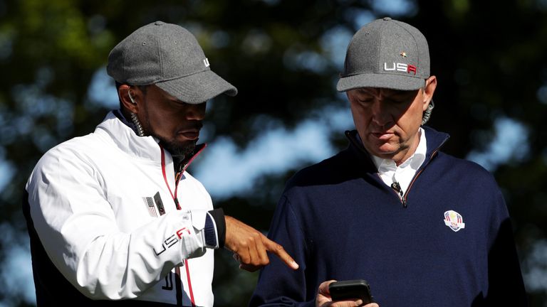 Woods has been in regular communication with Love during the tournament