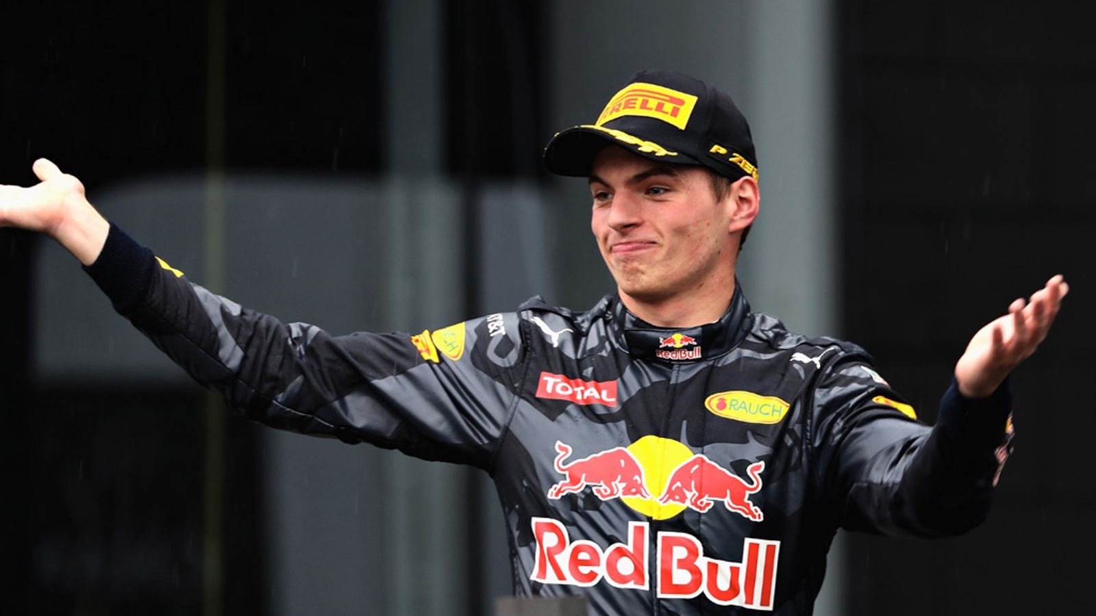 Max Verstappen sets new record for overtaking in 2016 F1 News
