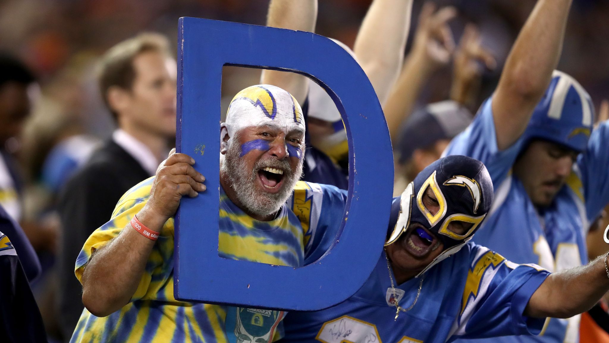 San Diego Voters Reject Funding of New Chargers Stadium - The New York Times