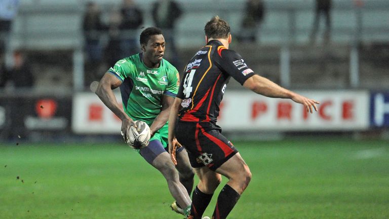 Niyi Adeolokun on the attack for Connacht
