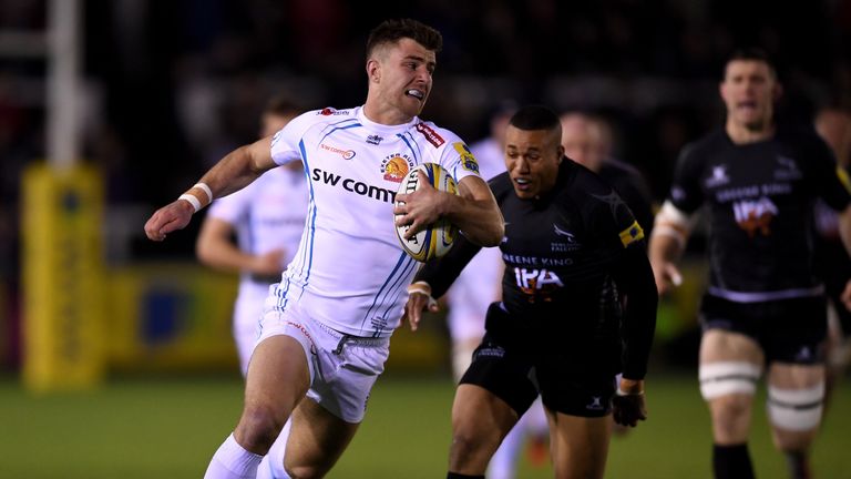 Ollie Devoto of Exeter breaks free to score the opening try 
