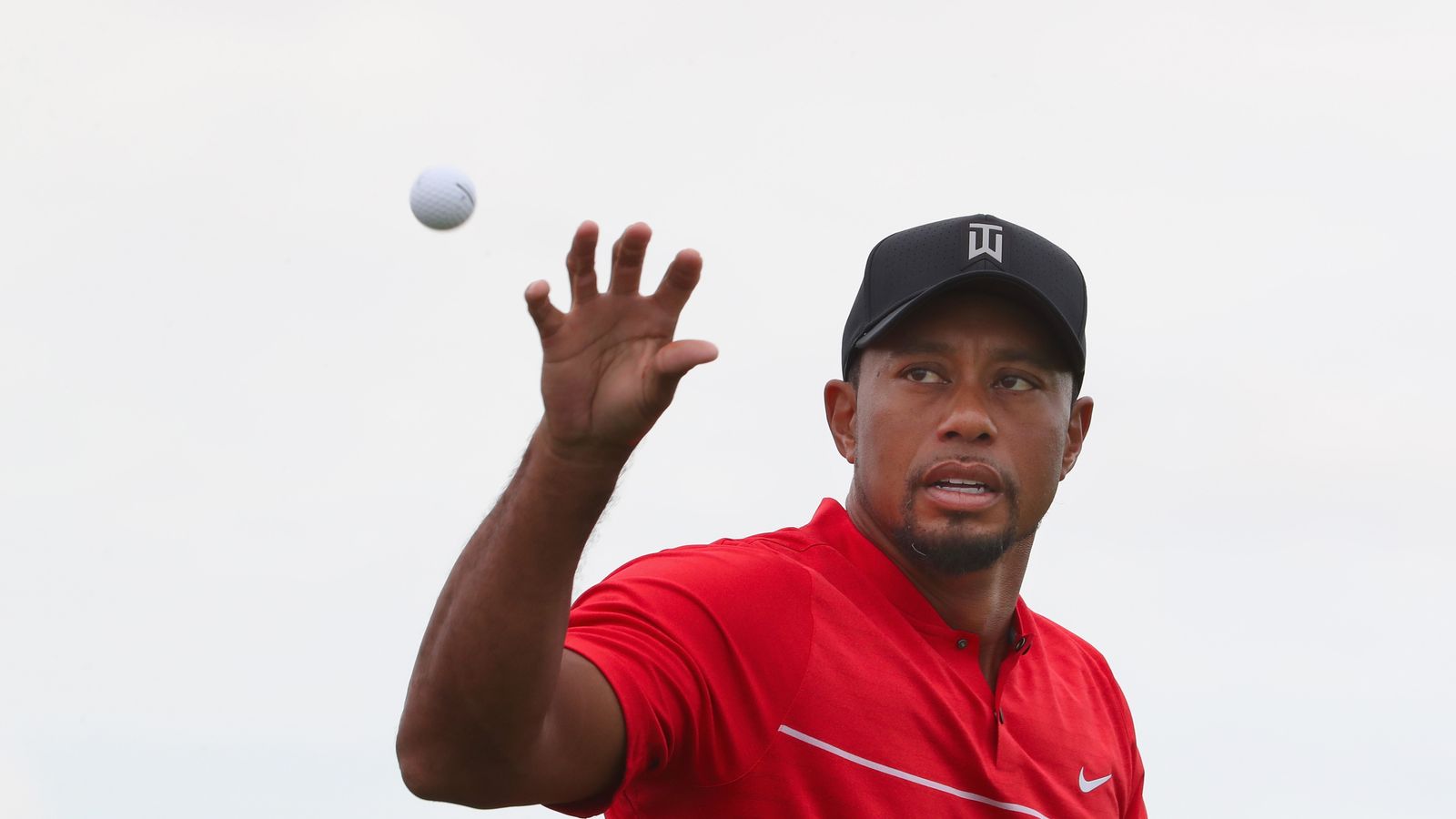 Tiger Woods hoping to play a 'full schedule' of golf in 2017 | Golf
