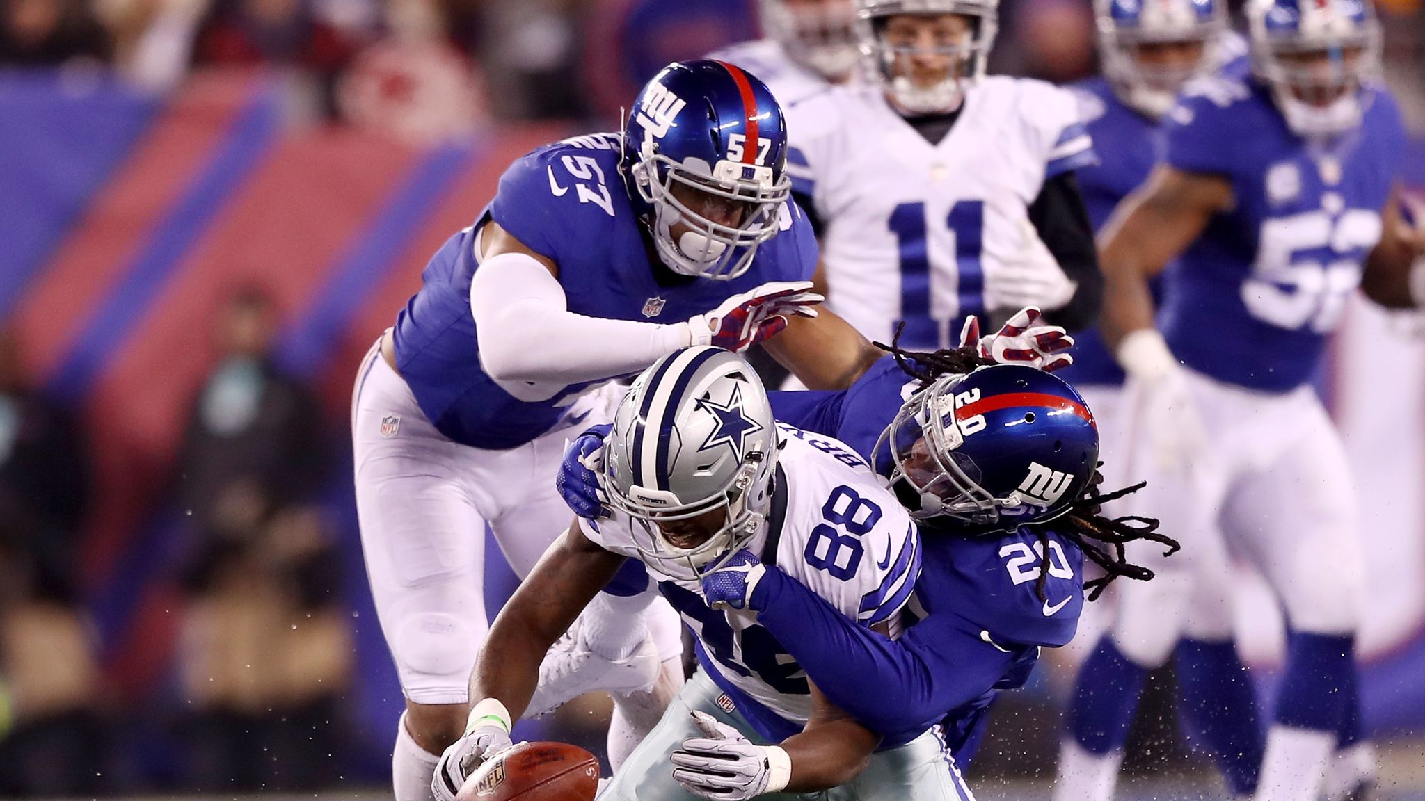 Giants snap Cowboys' 11-game winning streak 10-7