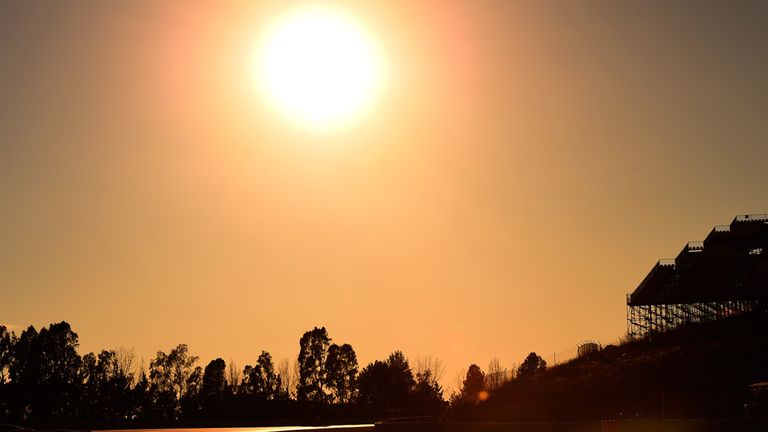 The sun shines on Formula 1 during winter testing - Picture from Sutton Images