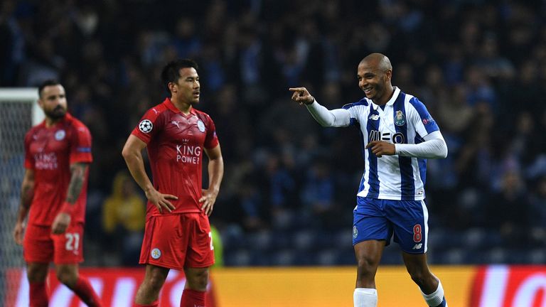 Yacine Brahimi celebrates Porto's third