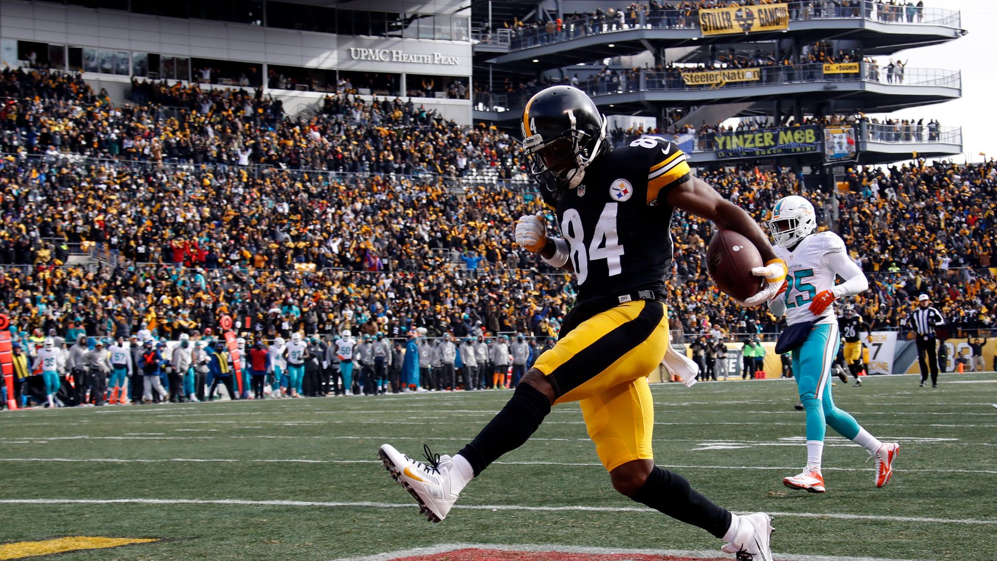 Antonio Brown and Tom Brady top list of late-round NFL Draft picks