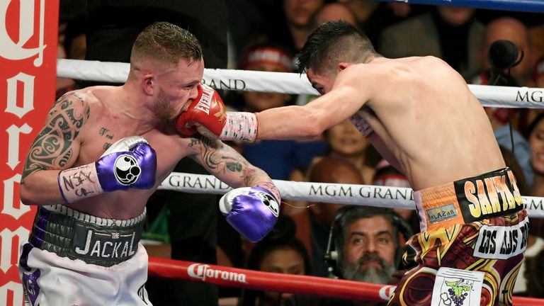 Frampton vs Santa Cruz II: Carl Frampton beaten on points by Leo Santa Cruz | Boxing News | Sky ...