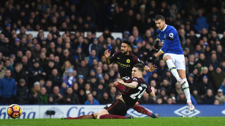Mirallas Doubles Evertons Lead With A Low Drive Mirallas Doubles Evertons Lead With A Low Drive