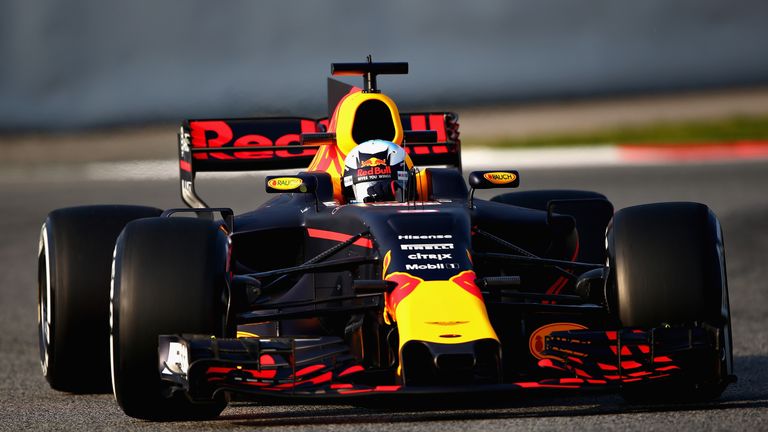 F1 testing 2017: Red Bull's innovative 'pingu' nose on RB13 explained ...