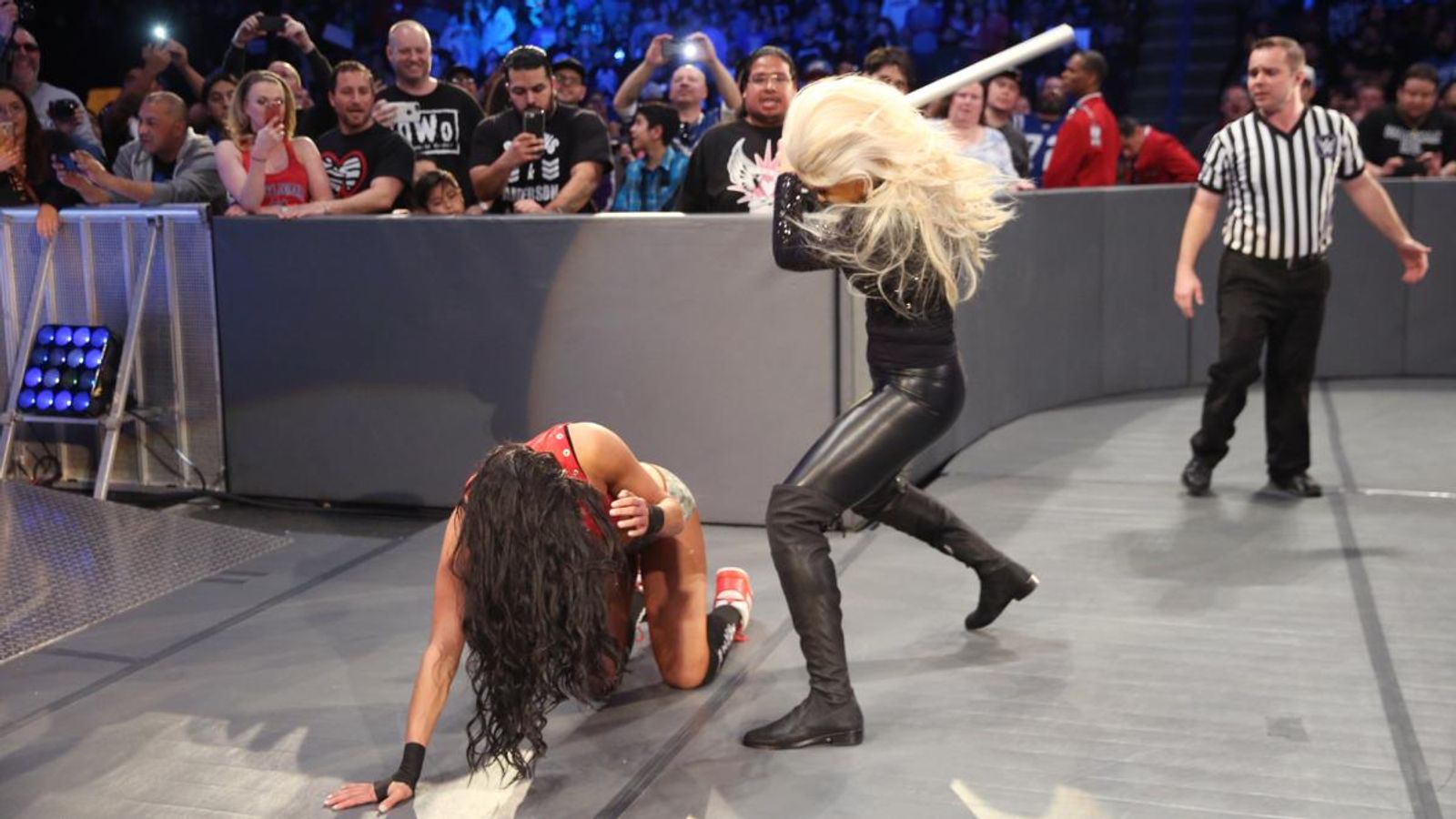 Wwe Smackdown Maryse Attacks Nikki Bella With Lead Pipe Wwe News Sky Sports