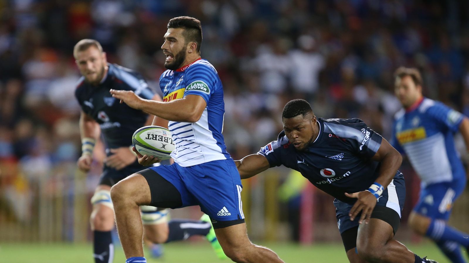 stormers-centre-damian-de-allende-out-for-three-months-with-ankle