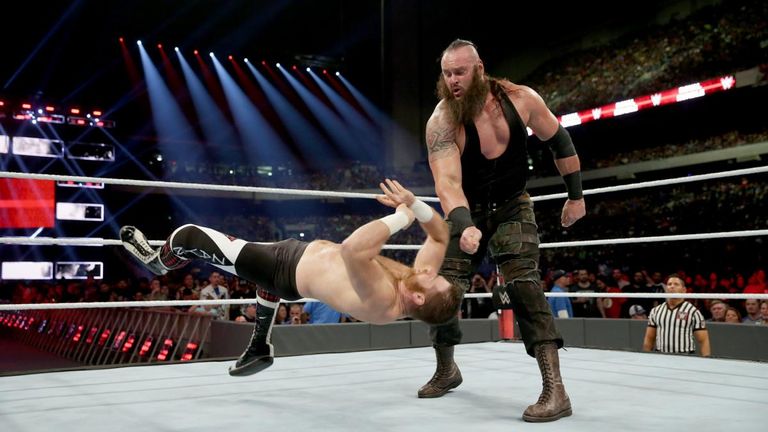 Strowman batters Sami Zayn during the Royal Rumble