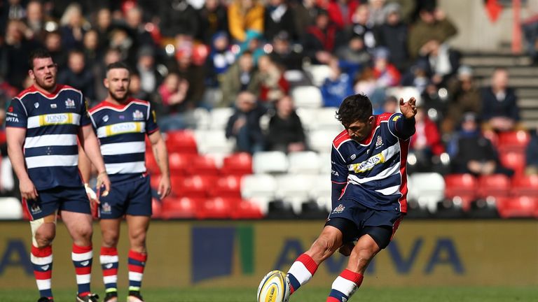 Henson kicked 12 points to boost Bristol's survival hopes