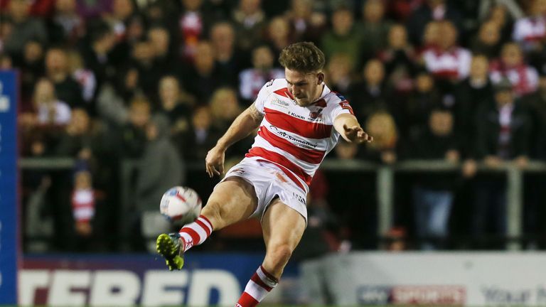 Leigh's Ben Reynolds crossed for his side's third try