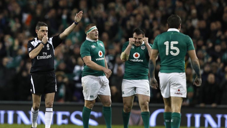 Ireland's players celebrate their victory over England in their final 2017 Six Nations match last Saturday