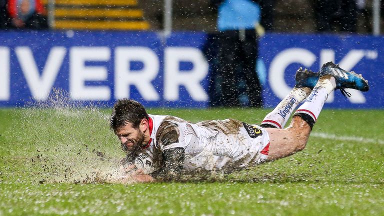 Jared Payne touches down for Ulster