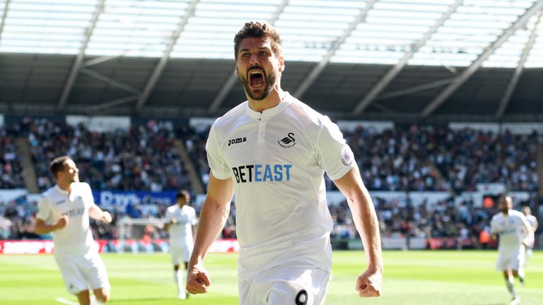 Fernando Llorente found the target against Everton on Saturday to boost Swansea's survival chances