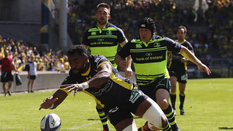 Peceli Yato of Clermont dives over for the first try of the game