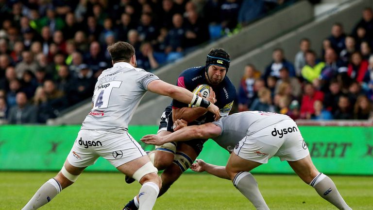 Josh Beaumont takes on the Bath defence
