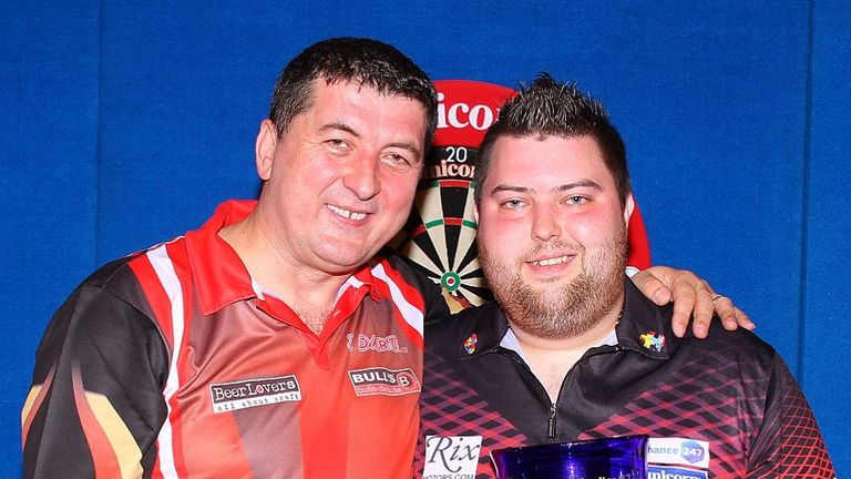 Michael Smith wins Gibraltar Darts Trophy beating Mensur Suljovic in ...