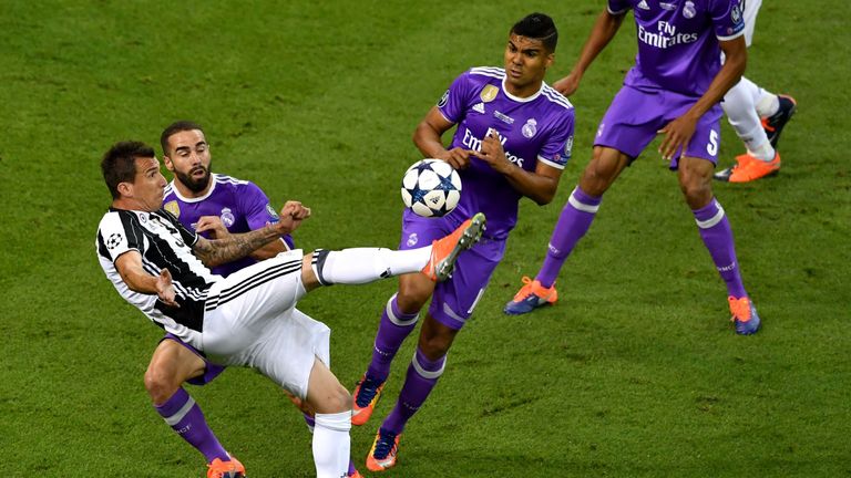 Mario Mandzukic scored a wonderful goal for Juventus against Real Madrid