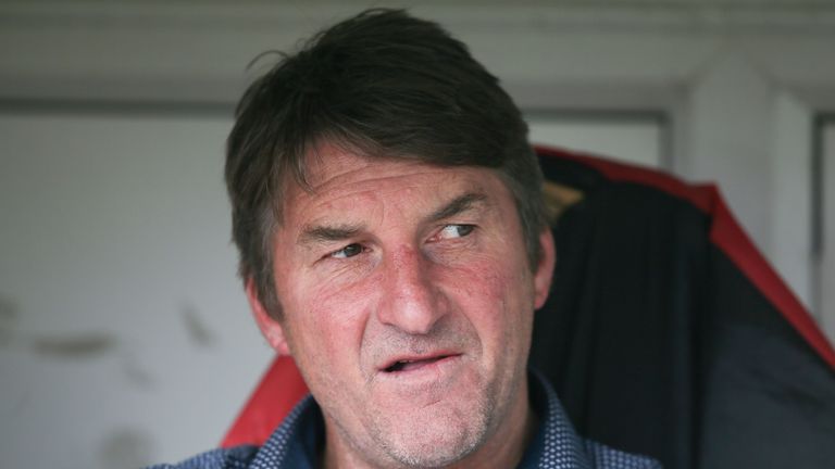 Tony Smith has plenty to think about after another defeat