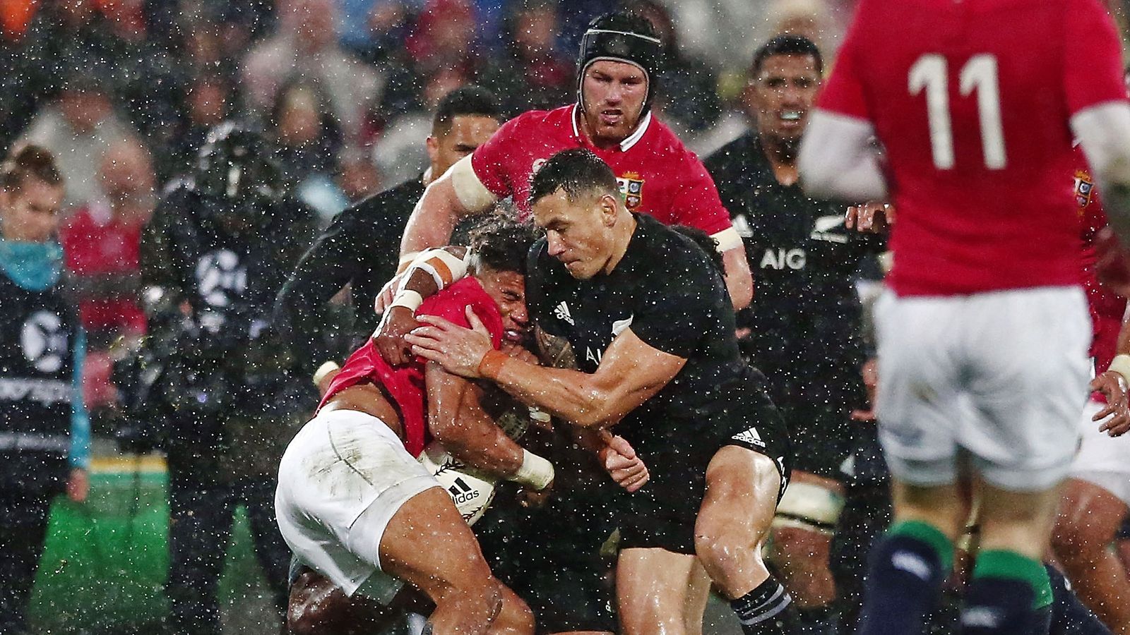 Sonny Bill Williams Banned For Four Weeks After Red Card In Second All Blacks Lions Test Rugby Union News Sky Sports