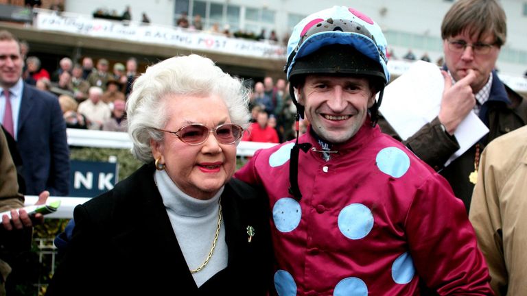 Andrew Thornton (left) with Mercy Rimell in 2007