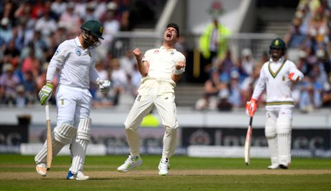 James Anderson celebrates the wicket of Dean Elgar