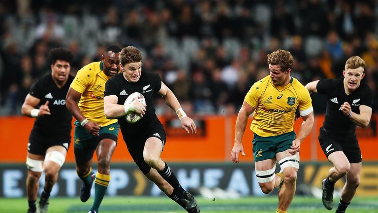 Beauden Barrett makes a break in Dunedin