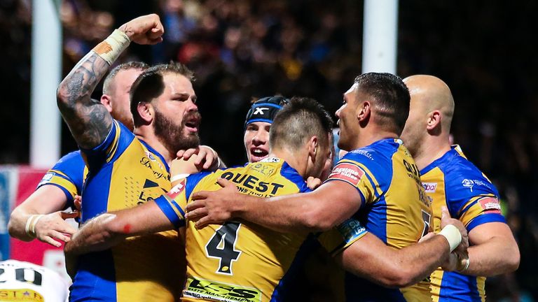 Leeds Rhinos won on their final game in front of the South Stand before it is demolished 