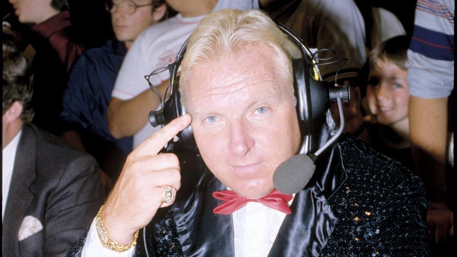 WWE legend Bobby Heenan dies aged 73 | WWE News | Sky Sports