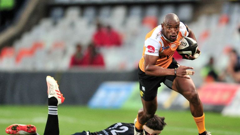 Makazola Mapimpi proved the star as he scored two of the Cheetahs' six tries against the Ospreys 