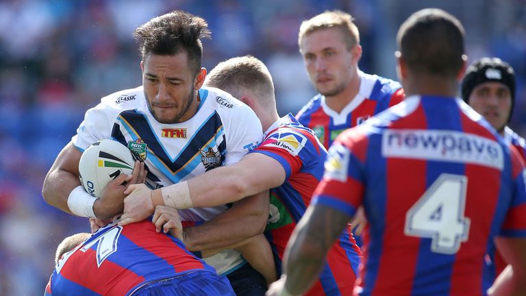 Leeds have snapped up NRL prop Nathaniel Peteru