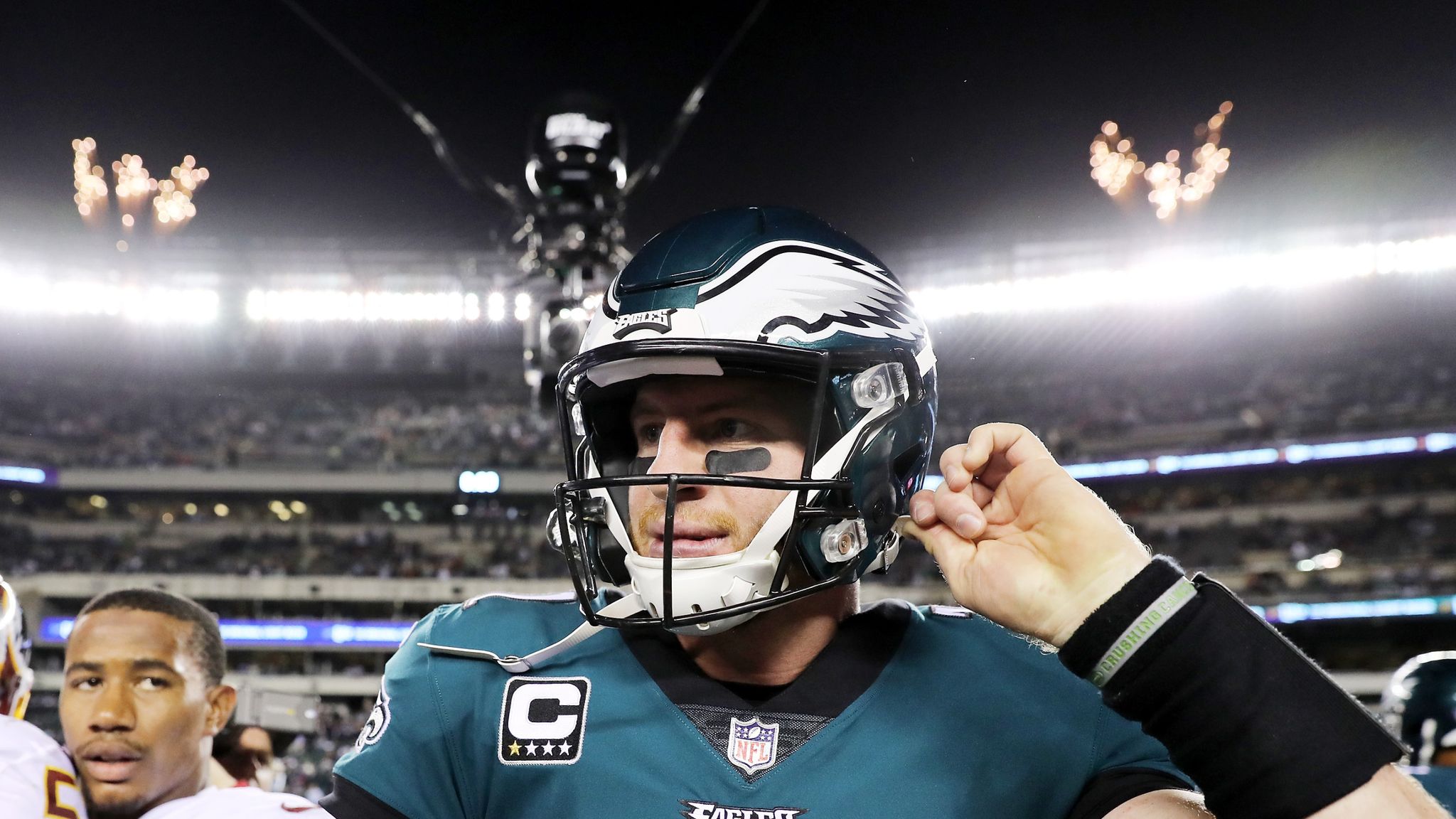 SLING TV'S 50% OFF DEAL FOR EAGLES-JETS, ALL NFL EXOS: JUST $35