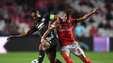 Manchester United dominated possession against Benfica