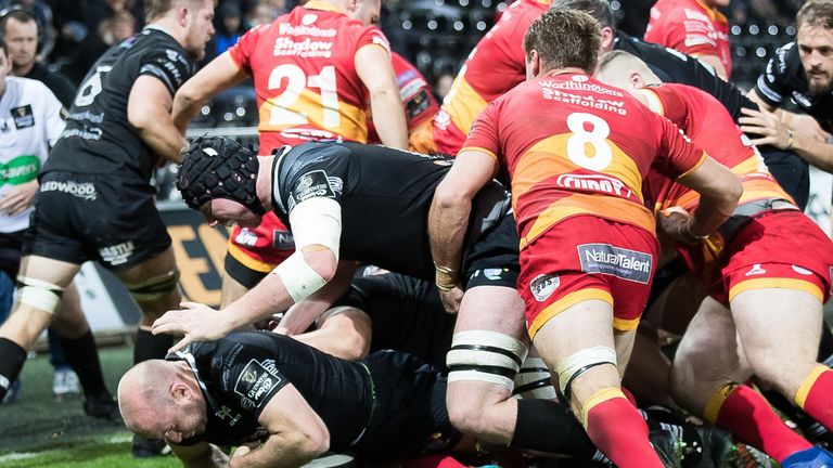 Ospreys scored two tries in each half to secure the bonus point win
