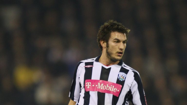 Hoefkens also played in the Championship for a season with West Brom