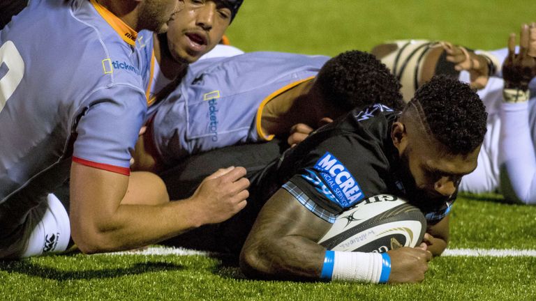 Niko Matawalu scored Glasgow's second try of the evening