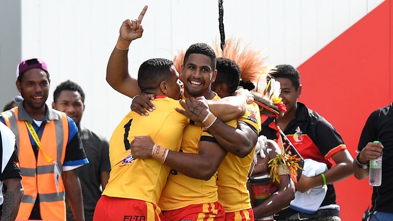 Mead scored two tries in the opening 10 minutes