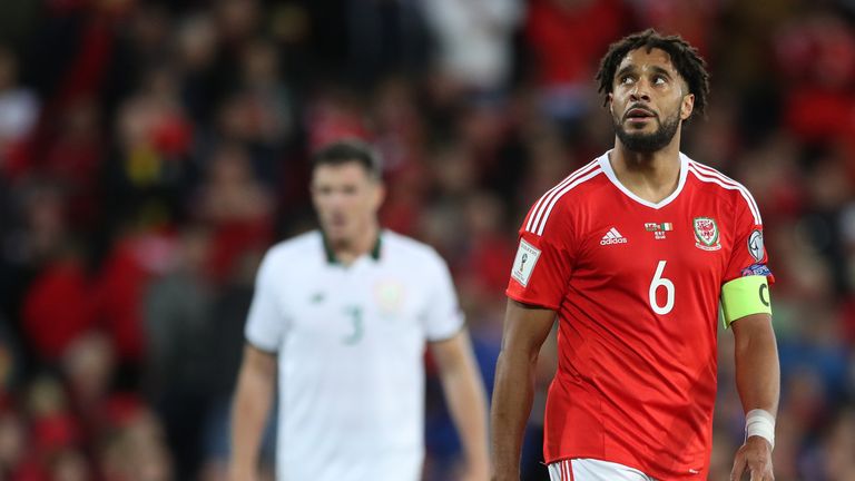 Captain Ashley Williams is keen to play on for Wales, despite his disappointment at missing out on World Cup qualification